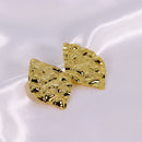 Brinco Design de Folha