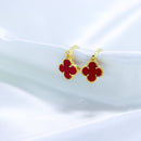 Brinco Trevo Vermelho Argolinha