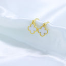 Brinco Trevo Branco Argolinha