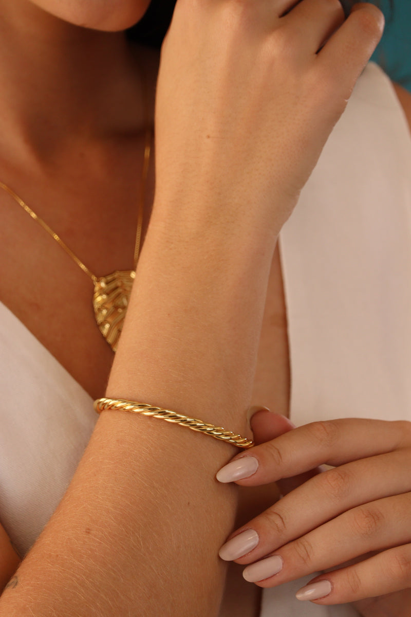 Bracelete Torcido