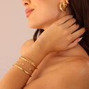 Bracelete dourado liso