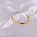 Bracelete dourado liso