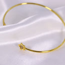 Bracelete Minimalista com Ponta em Estrela Cravejada